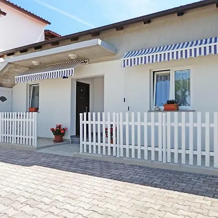 Mila Apartman Medulin